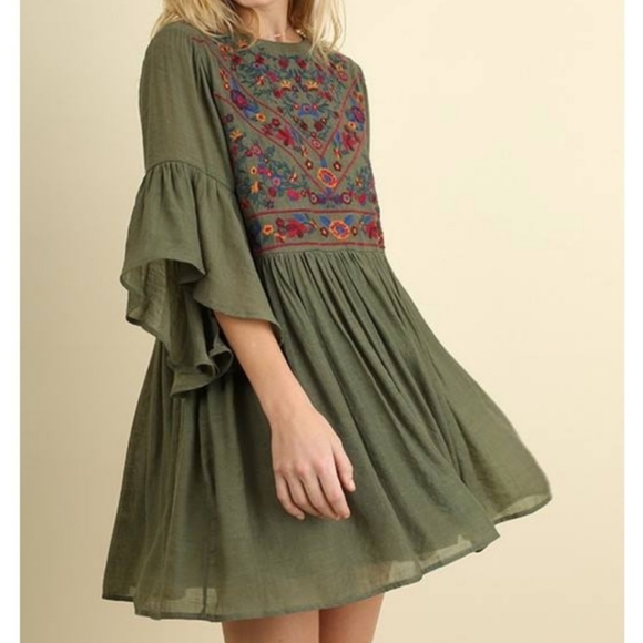 Altar'd State Dresses & Skirts - altar'd state • embroidered dress